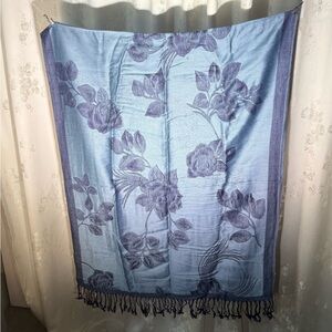 Blue Floral ThLightweight Home Bedding